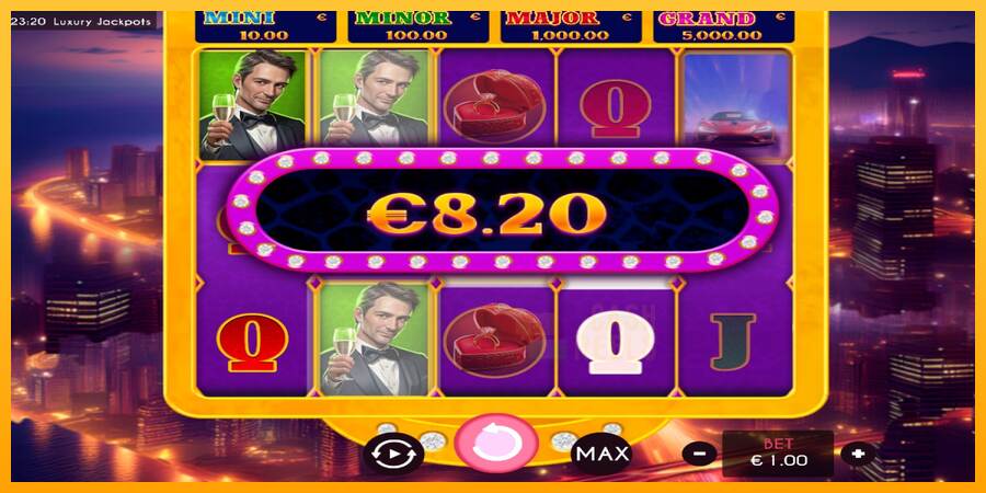 Luxury Jackpots macchina da gioco per soldi, immagine 2