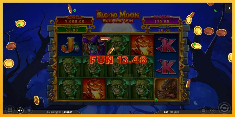 Blood Moon Hold and Win macchina da gioco per soldi, immagine 3